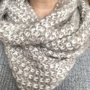Cowl neck infinity scarf, white and grey knit.